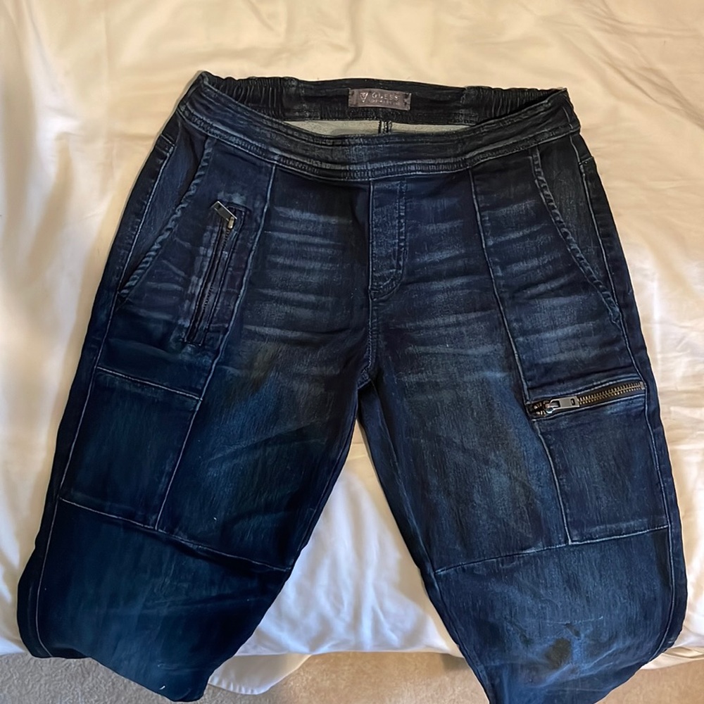 Guess mid rise dark wash jeans